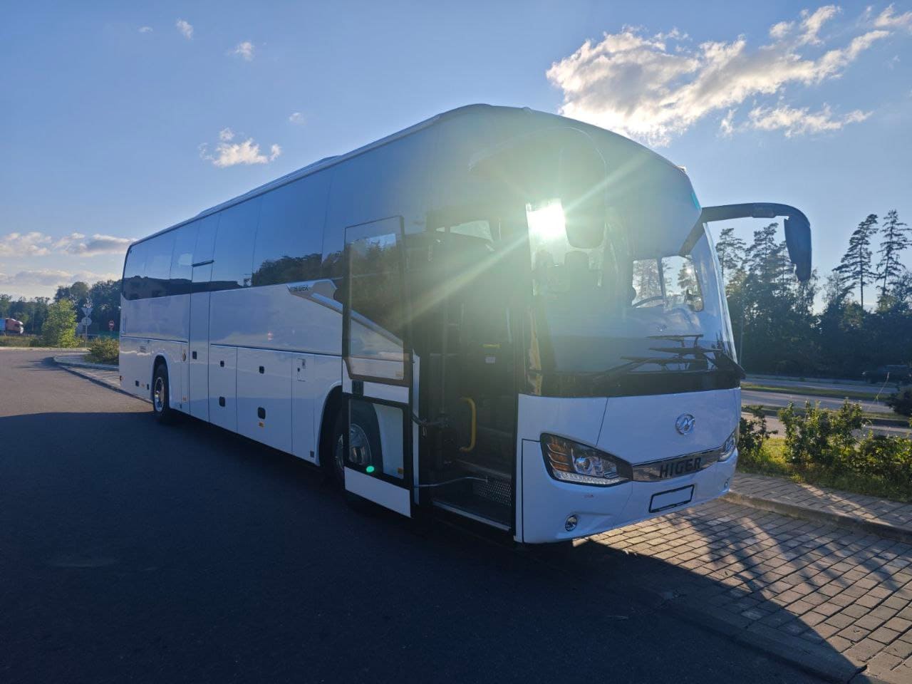 Автобус 50 мест